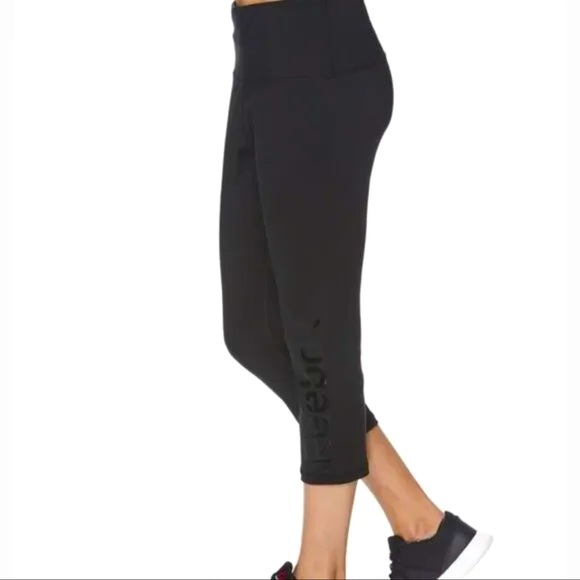 NWT Reebok Skinny Team High-rise Capri Black Logo Detail Size XS REW191LE16011 - Picture 4 of 16